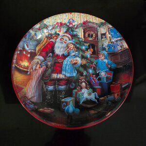 Vintage 10" Tin/Metal Christmas Cookie/Serving Tray Old World Santa Tree/Gifts